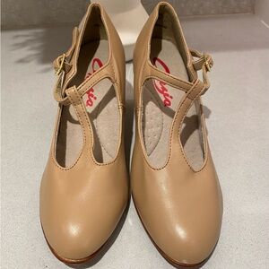 Capezio T-strap Character Shoes size 7 M